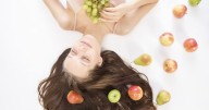 Alimentos esenciales para mantener un cabello sano y fuerte