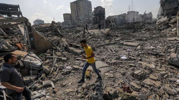 Israel mata a más de 60 gazatíes en un día, y los muertos se aproximan a los 62.700