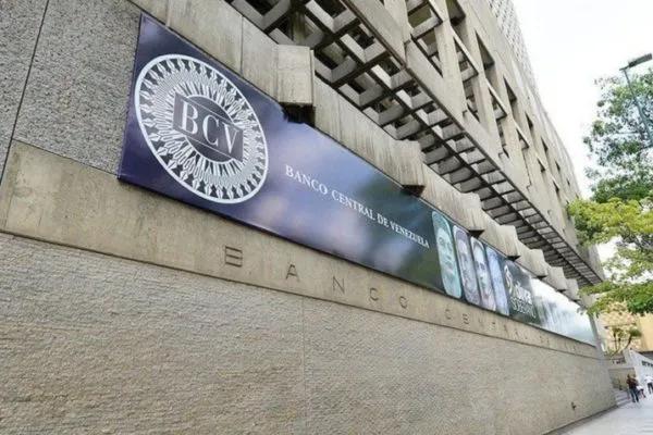 Así se cotiza el dólar en Venezuela: fecha valor viernes 15 de agosto de 2025