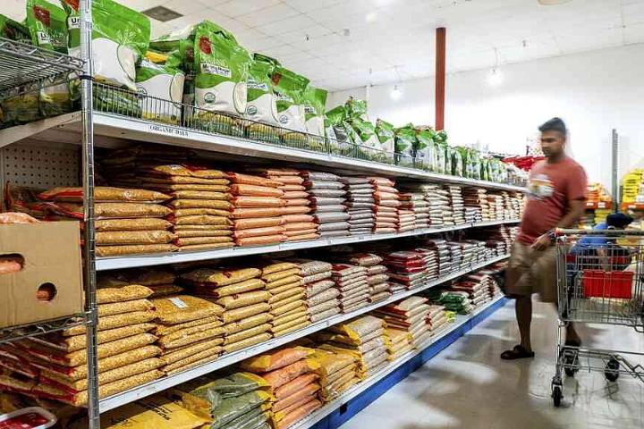 Shopping pace rises for healthy 0.5% rate in July