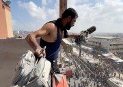 Dos ataques israelíes contra el hospital Nasser en Gaza matan al menos a 20 personas, entre ellas cinco periodistas
