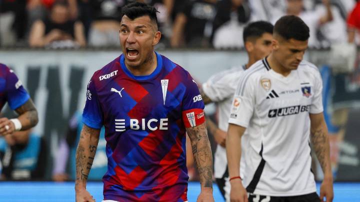 Colo Colo no levanta cabeza: Fue goleado por Universidad Católica en el estadio Monumental