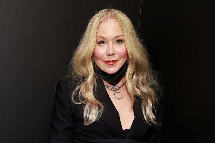 Christina Applegate Hospitalized for Kidney Infection Causing ‘So Much Pain'