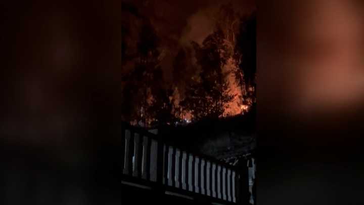 Noche de terror en Galicia provocada por los incendios que sacuden la zona