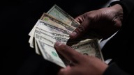 "La olla está raspada, lo que queda es un ajuste": experto analiza la herencia económica que dejará el gobierno de Luis Arce en Bolivia