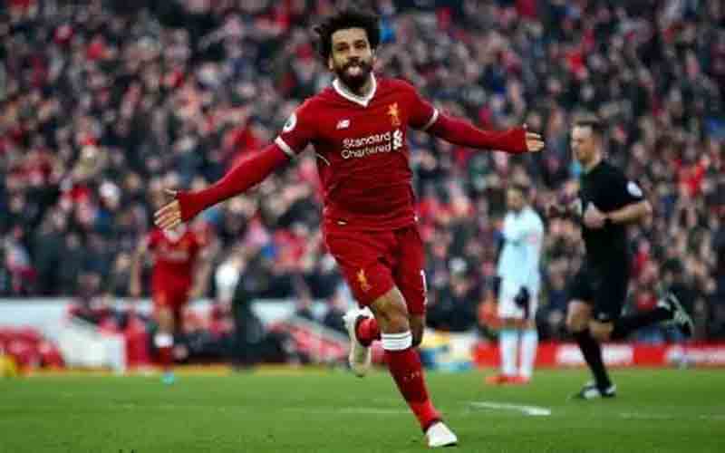 Premier League: Liverpool en un emotivo encuentro vence por 4