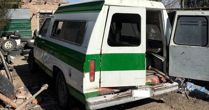 Vendió su camioneta y le entregaron un cheque sin fondos en Roca: la Policía la recuperó en un taller