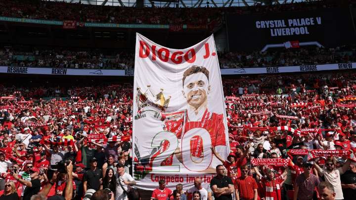 Diogo Jota remembered at Liverpool’s opening Premier League match