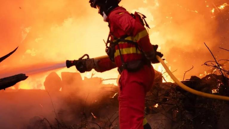Crítica, la situación de los incendios forestales en España