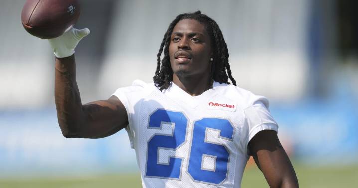 Morice Norris de los Lions reaparece en redes sociales tras ser retirado del campo en ambulancia