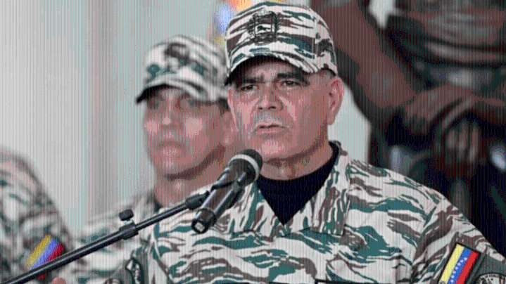 Padrino López lidera segunda jornada de alistamiento militar en Caracas: «No es un reclutamiento forzoso, es un acto voluntario»