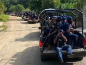 Comunitarios en Guerrero se levantan en armas contra cártel de ‘Los Ardillos’