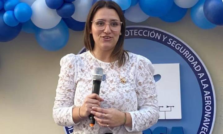 Paola Barritta, la hija del ex barrabrava que está detrás del paro aeronáutico