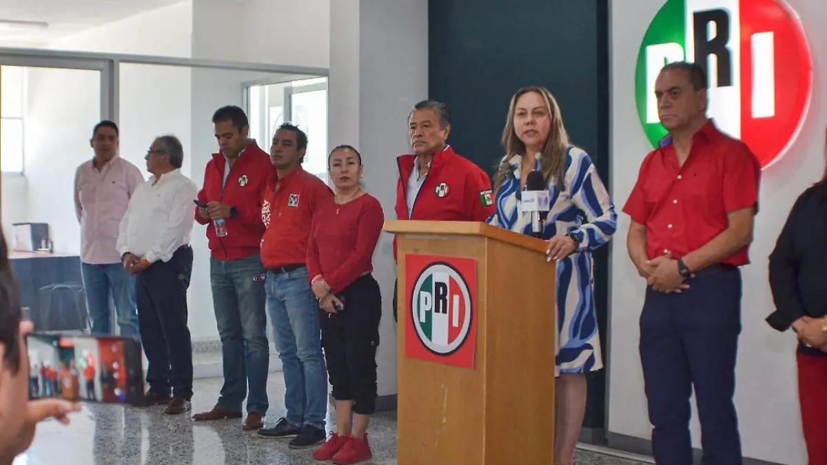 Reformas de la 4T, para perpetuarse en el poder: Sara Rocha