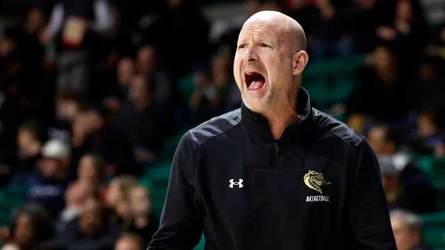 UAB head men's basketball coach Andy Kennedy's contract extended through 2030
