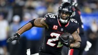 Texans RB Joe Mixon to miss at least four games with foot injury