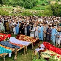 Deadly monsoon rains lash Pakistan, killing dozens