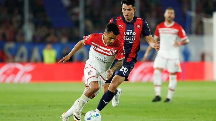 Estudiantes empata con Cerro Porteño en busca de su pase a cuartos de final de la Copa Libertadores