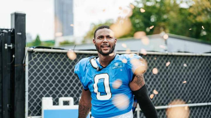 Play of the Day: Ja'Tavion Sanders made a catch, and struck a pose
