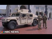 More federal agents and National Guard troops patrolling DC
