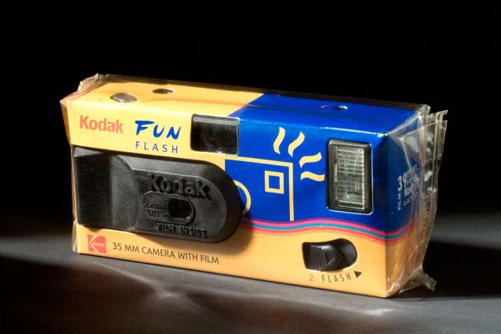 Kodak enfrenta nueva crisis financiera: podría cerrar operaciones y termina plan de pensiones para cubrir deuda