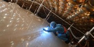 China turns on giant neutrino detector • The Register