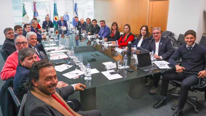 ATN y Combustibles: los gobernadores mantienen la presión en el Congreso pese a rechazo del Gobierno