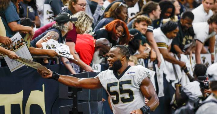 Saints release pass rusher Isaiah Foskey