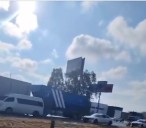 Accidente con una camioneta de transporte de personal en la 57 y Eje 132