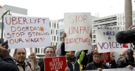 California lawmakers reach deal with Uber, Lyft that would allow drivers to unionize