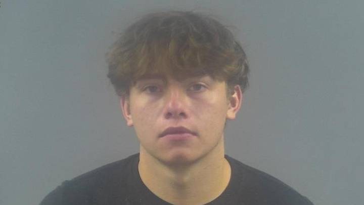 Smiths Grove man charged after high-speed police pursuit