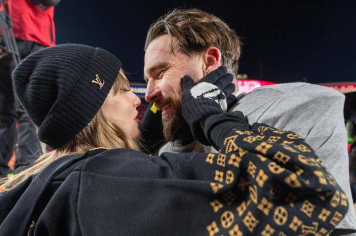 Baby, just say yes! Taylor Swift and Travis Kelce are engaged
