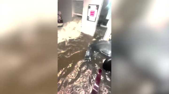 Heavy rain pummels the East Coast and sparks isolated flash flooding