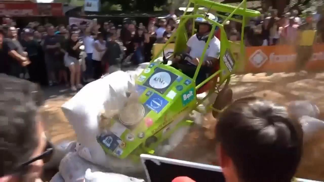 Thrills and spills at Paraguay's San Bernadino soapbox race