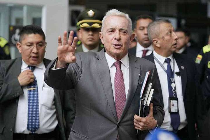 Ex-Colombia president freed from house arrest