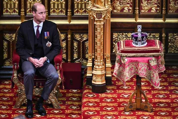 Cele|bitchy | Guardian: Prince William’s kingship plans indicate a British ‘bicycle monarchy’