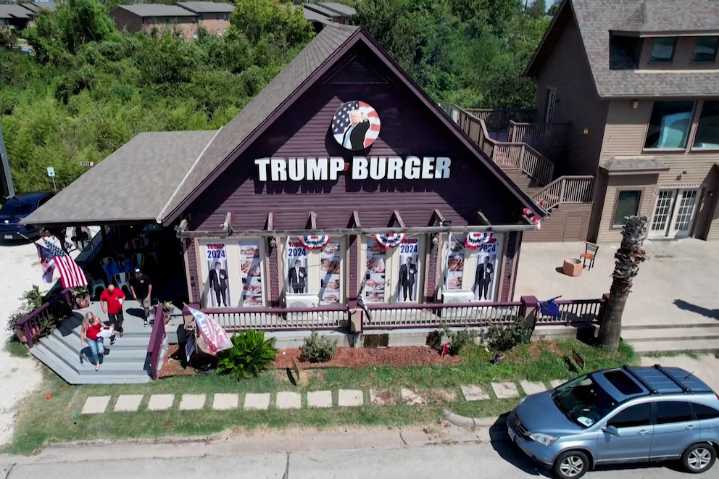 Creador de las Hamburguesas Trump enfrenta la deportación