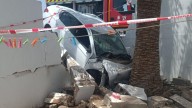 Un coche destroza una vivienda tras estrellarse en Lanzarote