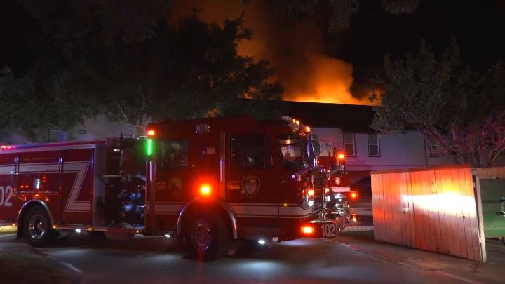Houston apartment roof collapses as firefighters battle 2