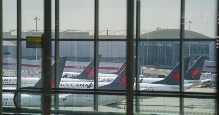 Gobierno interviene para detener huela de Air Canada