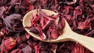 How To Use Hibiscus To Elevate Your Summer Dishes And Drinks