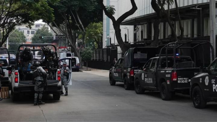 Cercan el Senado previo a toma de protesta de nuevos juzgadores
