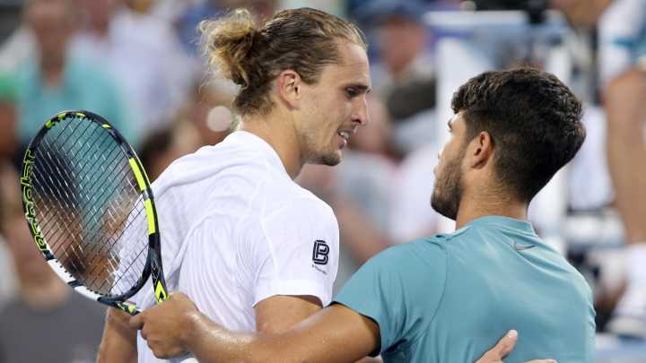 El aplaudido gesto de Alcaraz con Zverev en Cincinnati: "Triste por Sascha..."
