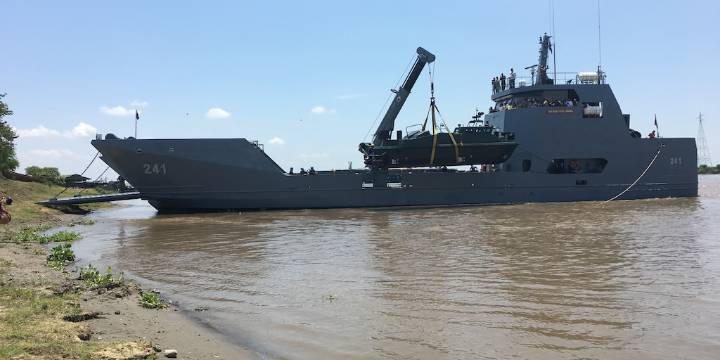 Atacan con un dron una embarcación de la Armada de Colombia en Putumayo: así fue el momento