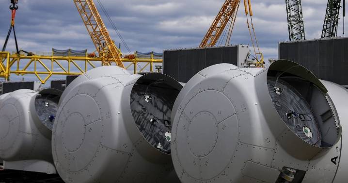 Donald Trump news: Democrats demand wind project resumes