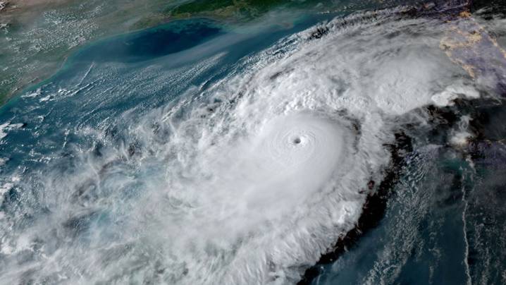 Inameh descarta peligro para Venezuela ante avance del huracán Erin en el Caribe