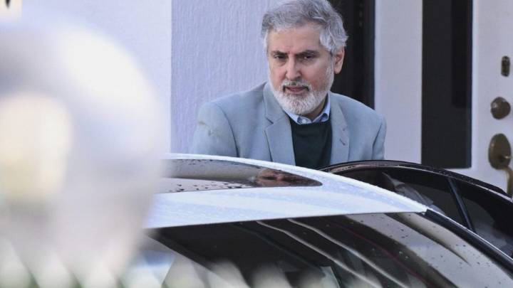 Iranian ambassador leaves Australia amid diplomatic rift over antisemitic attacks