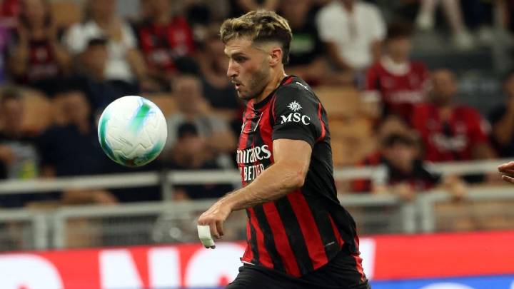 Santi Gimenez y los números a superar esta temporada