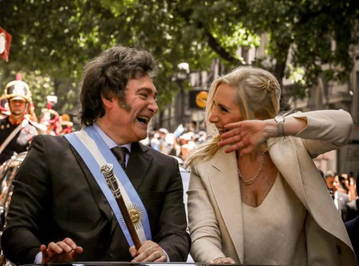 Karina negó tener un millonario Rolex: “Sigan mintiendo que en octubre les vamos a ganar”