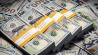 El dólar blue bajo en el cierre de este 12 de agosto y aumentaron las reservas del Banco Central